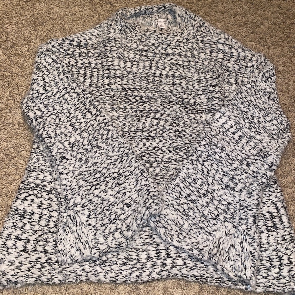 Turtle neck sweater* worn once*
